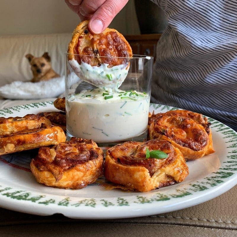Pizza Dip Rolls