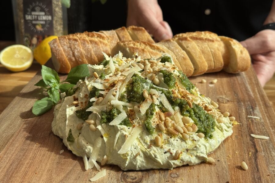 Fluffy Pesto Boter